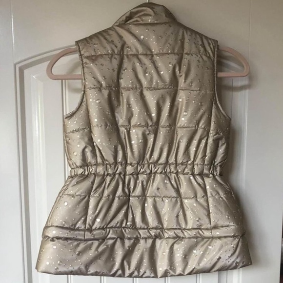 Girls Designer Warm Vest - Size 10 - Picture 7 of 9